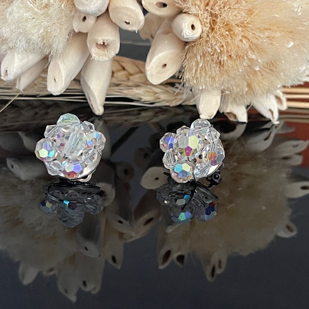 Vintage 1950s stud clip on cluster earrings